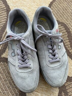 Men's Athletic Lace-Up Suede Sneakers - Cancun Gray